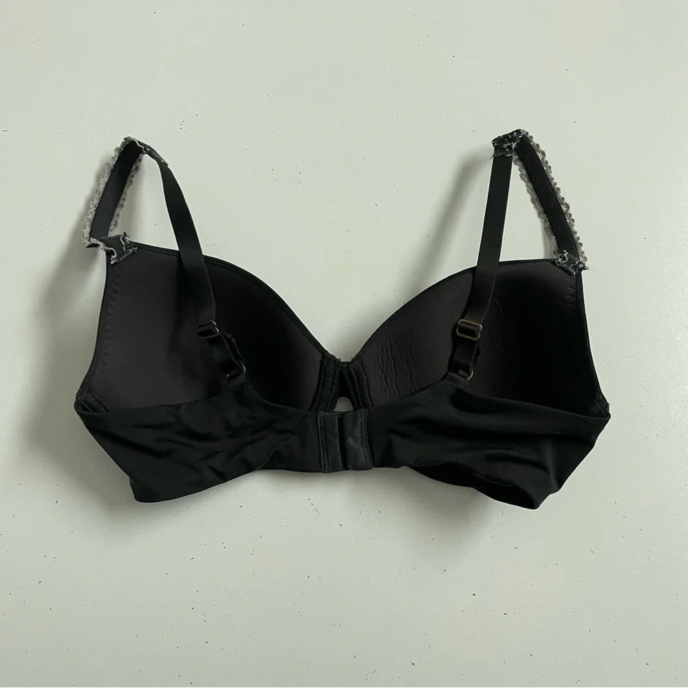Natori Bra Lightly Lined Padded Underwire Floral Lace Trim Lightweight Black 32C